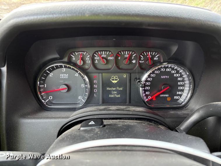 image for item YA2636 2017 Chevrolet Tahoe Police SUV