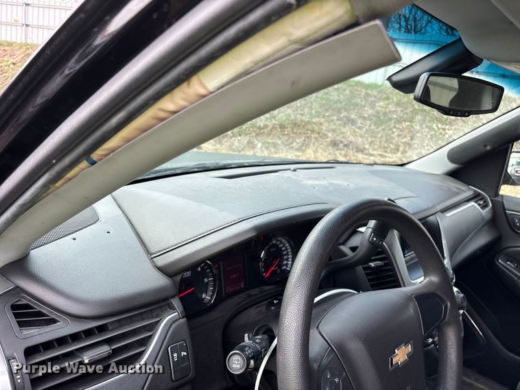 image for item YA2636 2017 Chevrolet Tahoe Police SUV