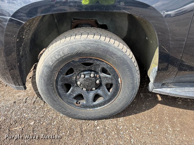 image for item YA2636 2017 Chevrolet Tahoe Police SUV