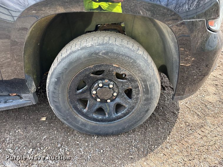 image for item YA2636 2017 Chevrolet Tahoe Police SUV