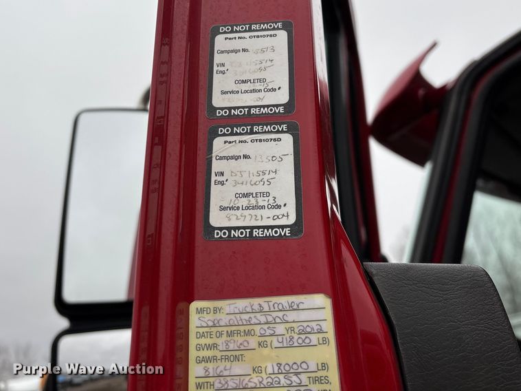 image for item YA2960 2013 International WorkStar 7400 spreader truck