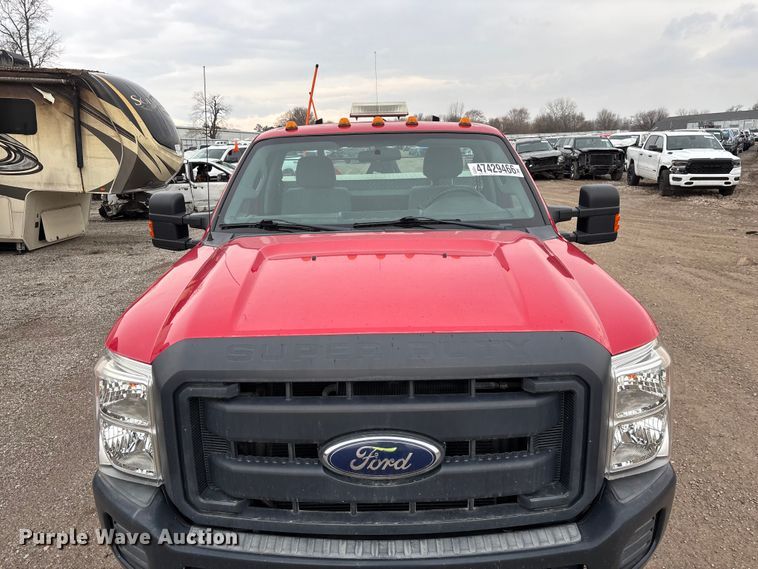 image for item YA2961 2013 Ford F350 Super Duty pickup truck