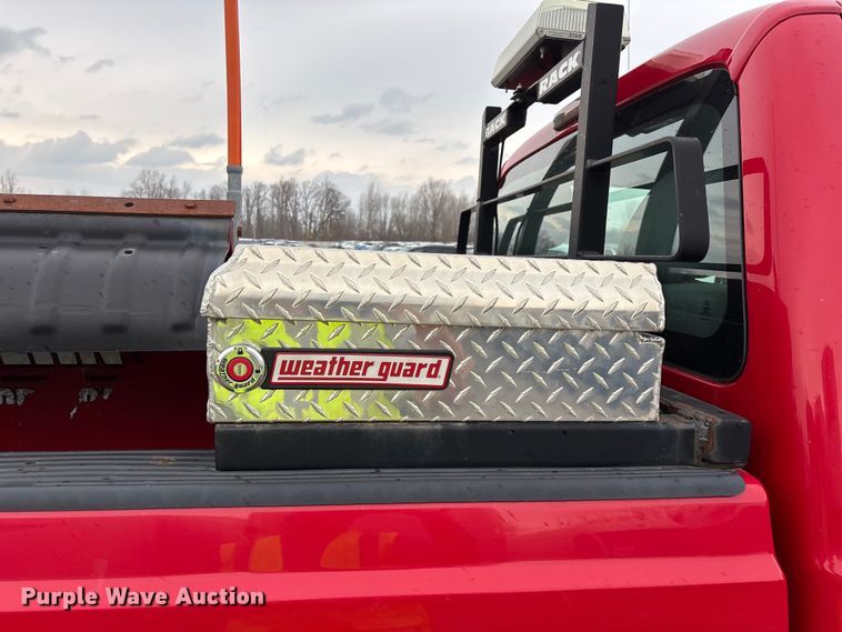 image for item YA2961 2013 Ford F350 Super Duty pickup truck