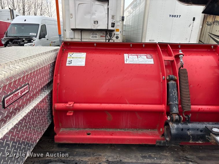 image for item YA2961 2013 Ford F350 Super Duty pickup truck