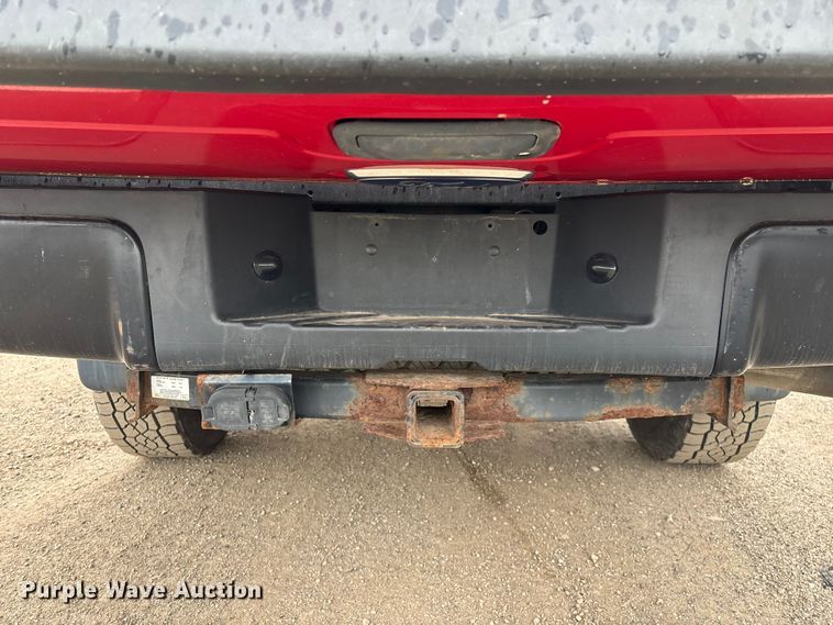 image for item YA2961 2013 Ford F350 Super Duty pickup truck