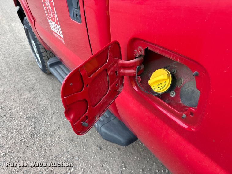 image for item YA2961 2013 Ford F350 Super Duty pickup truck