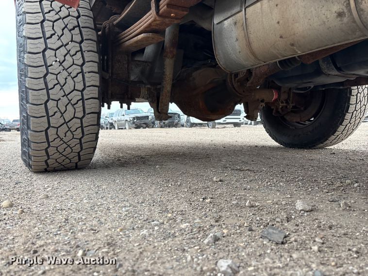 image for item YA2961 2013 Ford F350 Super Duty pickup truck