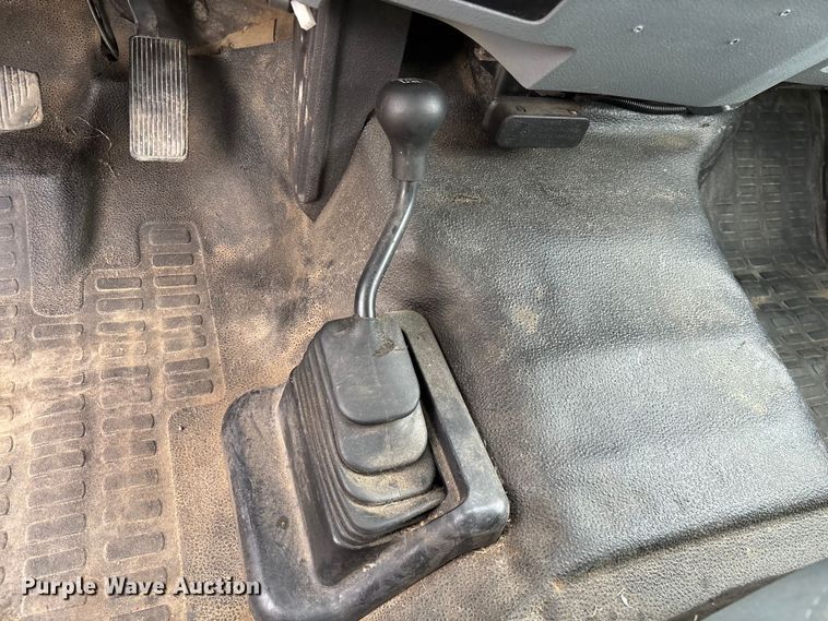 image for item YA2961 2013 Ford F350 Super Duty pickup truck