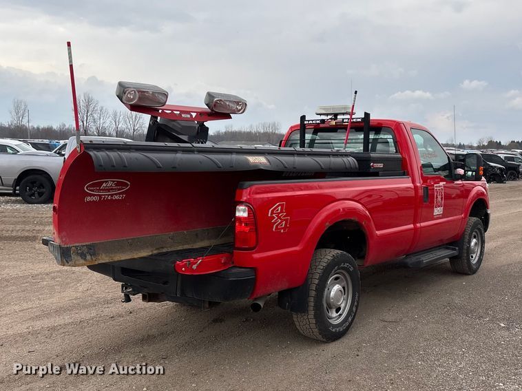 image for item YA2962 2016 Ford F350 Super Duty pickup truck