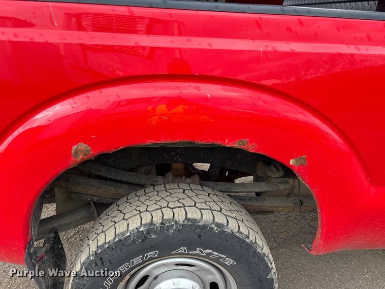 image for item YA2962 2016 Ford F350 Super Duty pickup truck