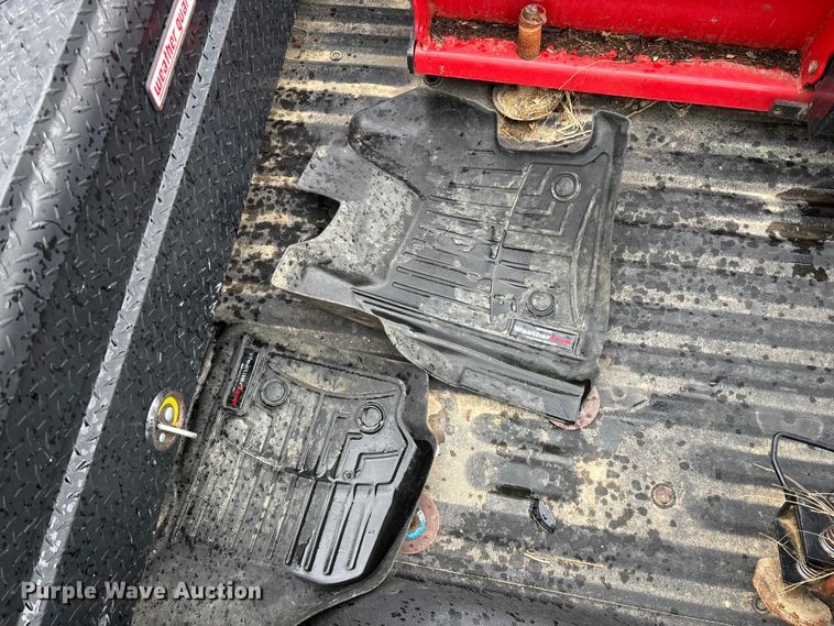 image for item YA2962 2016 Ford F350 Super Duty pickup truck