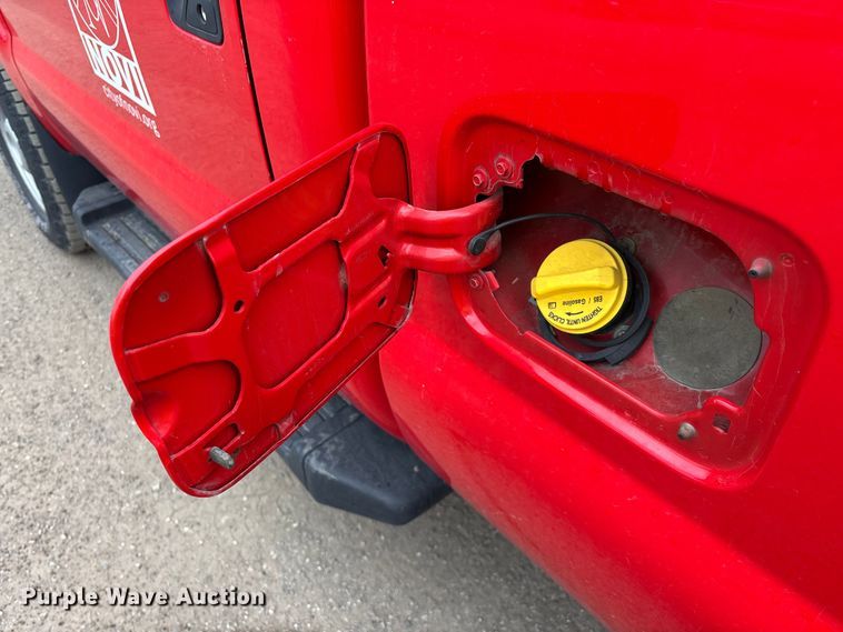 image for item YA2962 2016 Ford F350 Super Duty pickup truck