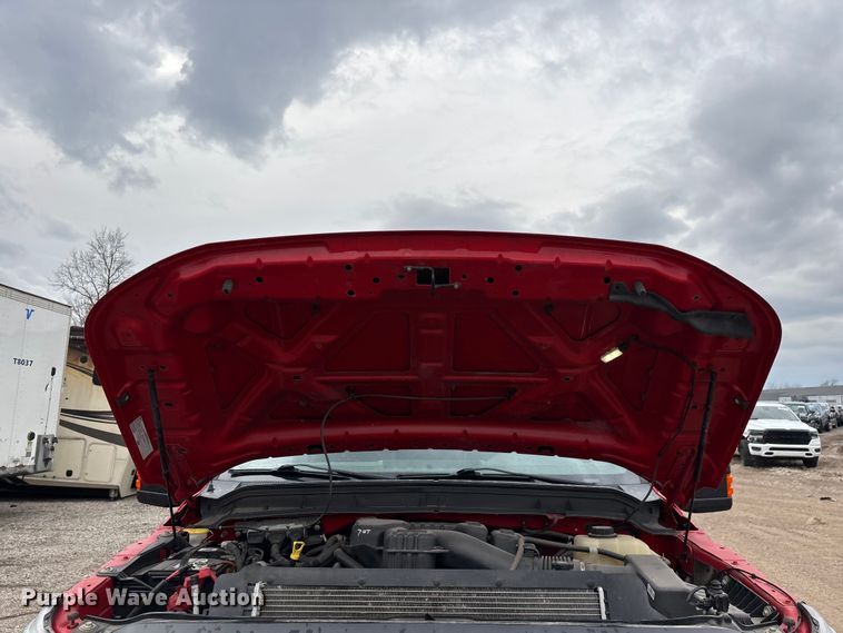 image for item YA2962 2016 Ford F350 Super Duty pickup truck