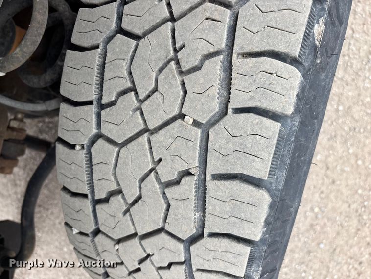 image for item YA2962 2016 Ford F350 Super Duty pickup truck