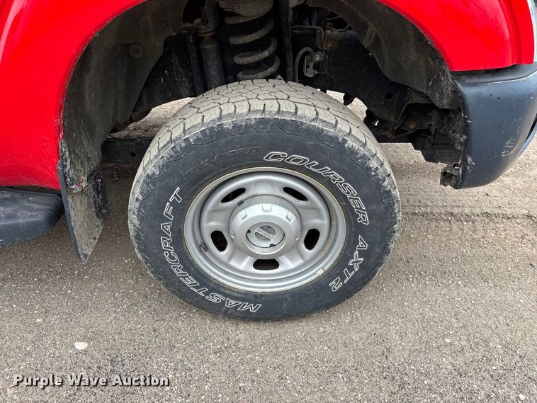 image for item YA2962 2016 Ford F350 Super Duty pickup truck