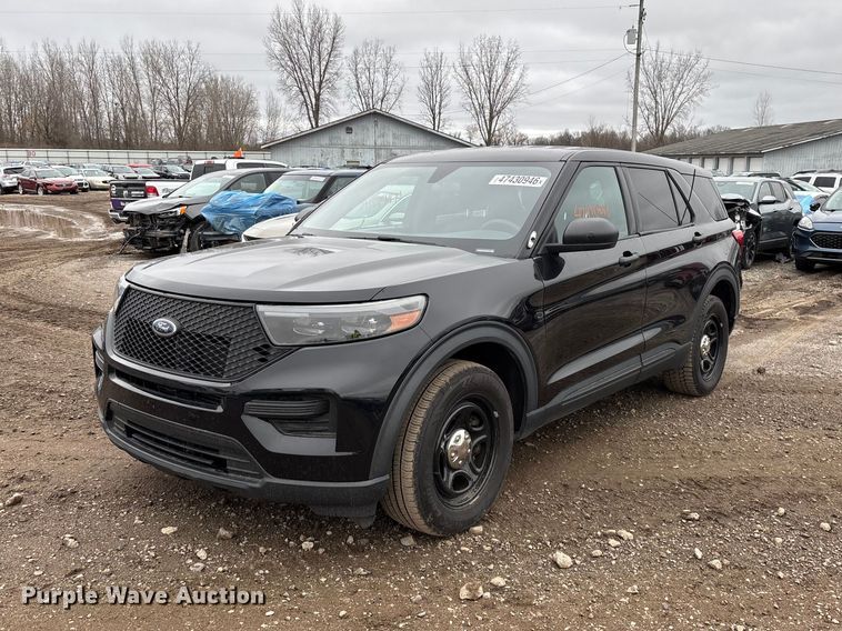 image for item YA2963 2020 Ford Explorer Police Interceptor Hybrid SUV