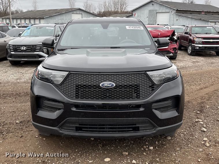 image for item YA2963 2020 Ford Explorer Police Interceptor Hybrid SUV