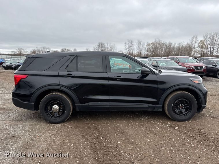 image for item YA2963 2020 Ford Explorer Police Interceptor Hybrid SUV