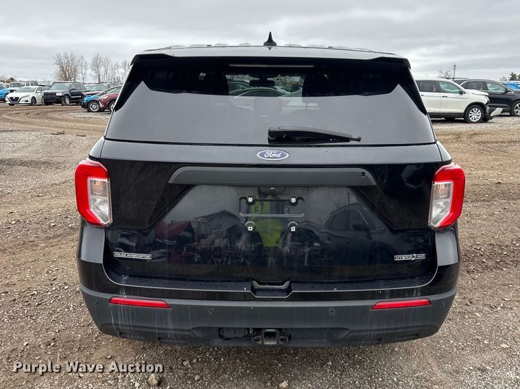 image for item YA2963 2020 Ford Explorer Police Interceptor Hybrid SUV