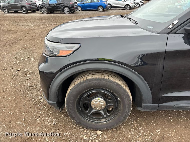 image for item YA2963 2020 Ford Explorer Police Interceptor Hybrid SUV