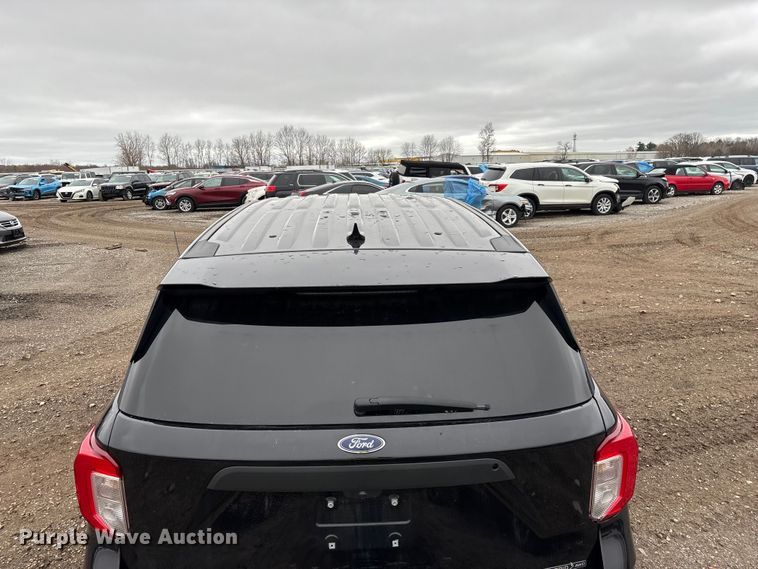 image for item YA2963 2020 Ford Explorer Police Interceptor Hybrid SUV