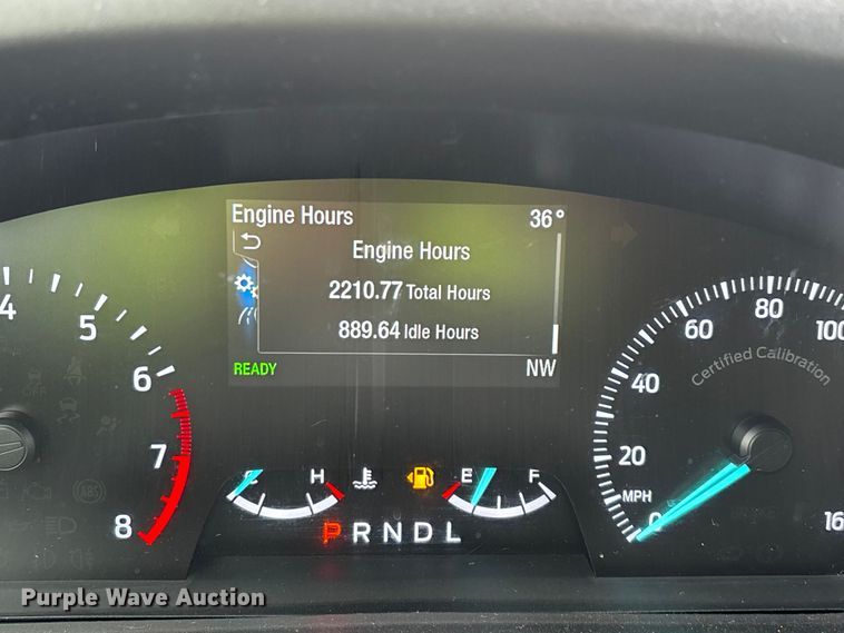 image for item YA2963 2020 Ford Explorer Police Interceptor Hybrid SUV