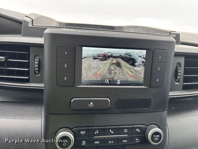 image for item YA2963 2020 Ford Explorer Police Interceptor Hybrid SUV