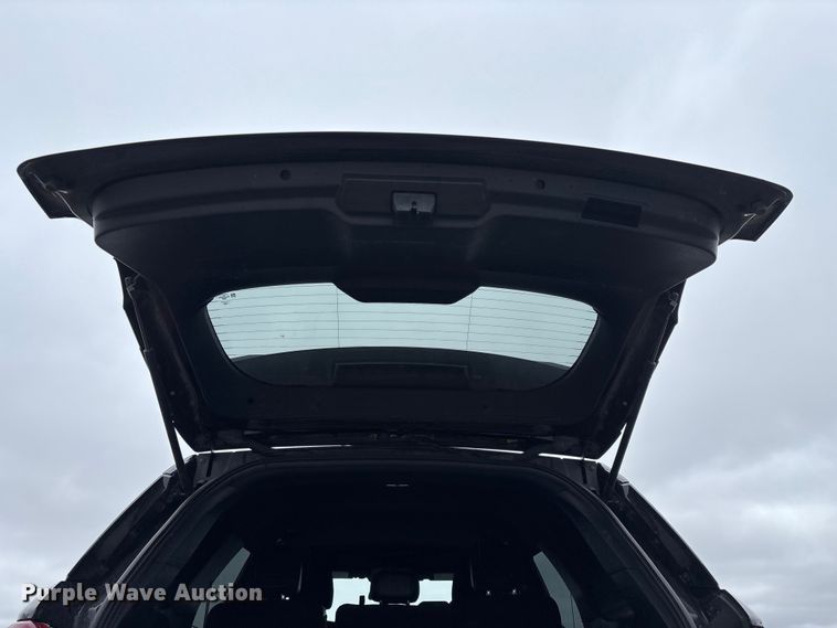 image for item YA2963 2020 Ford Explorer Police Interceptor Hybrid SUV