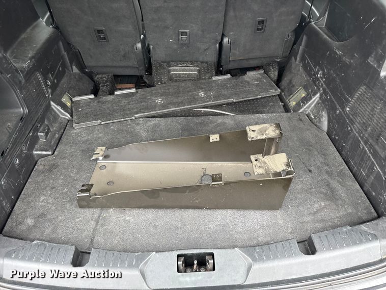 image for item YA2963 2020 Ford Explorer Police Interceptor Hybrid SUV