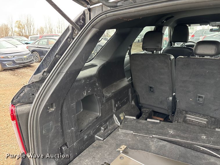 image for item YA2963 2020 Ford Explorer Police Interceptor Hybrid SUV