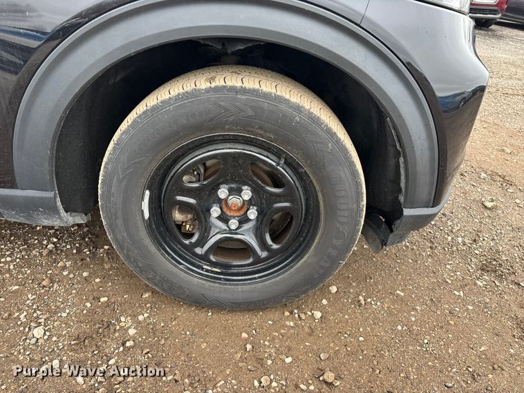 image for item YA2963 2020 Ford Explorer Police Interceptor Hybrid SUV