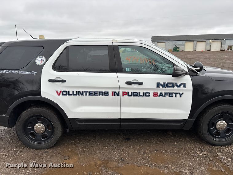image for item YA2964 2015 Ford Explorer Police Interceptor SUV