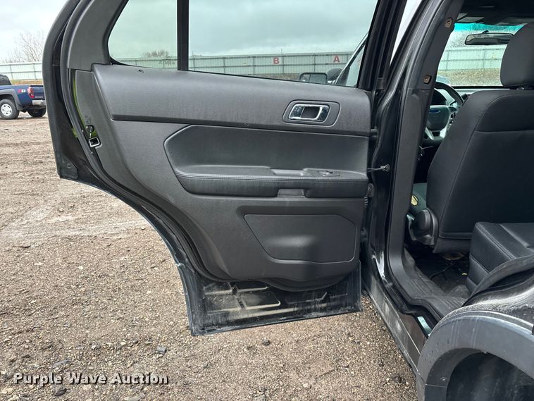 image for item YA2964 2015 Ford Explorer Police Interceptor SUV