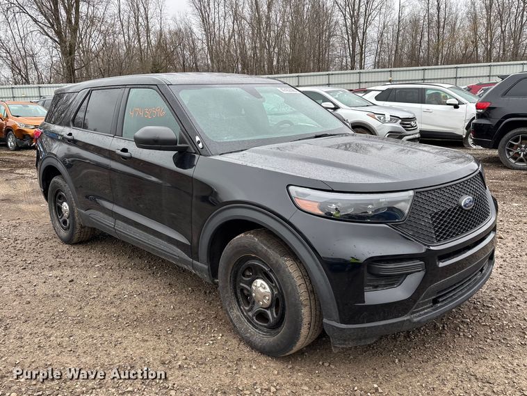 image for item YA2965 2020 Ford Explorer Police Interceptor SUV
