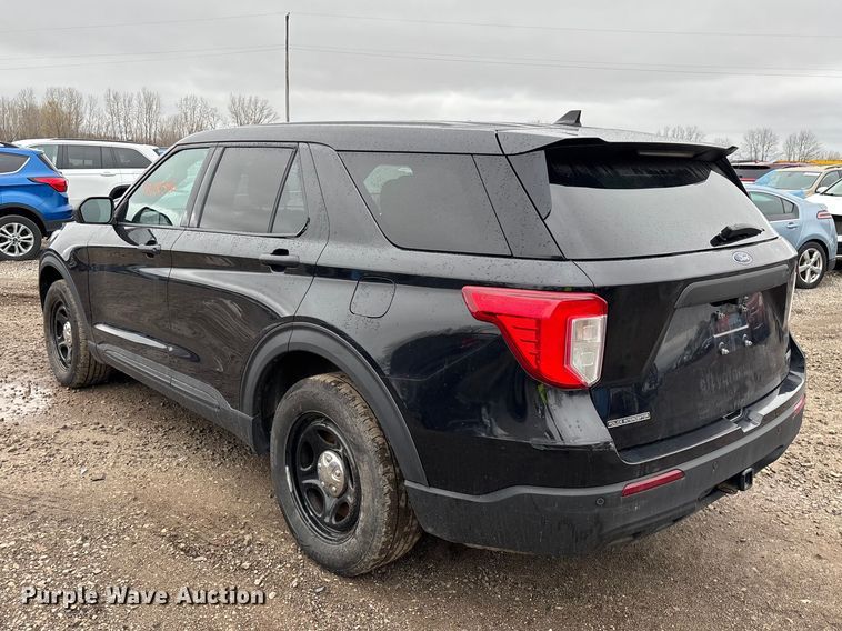 image for item YA2965 2020 Ford Explorer Police Interceptor SUV