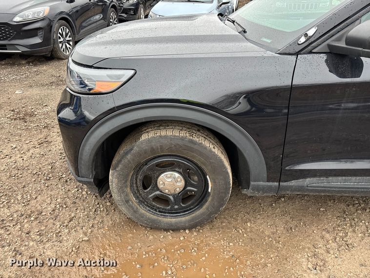 image for item YA2965 2020 Ford Explorer Police Interceptor SUV