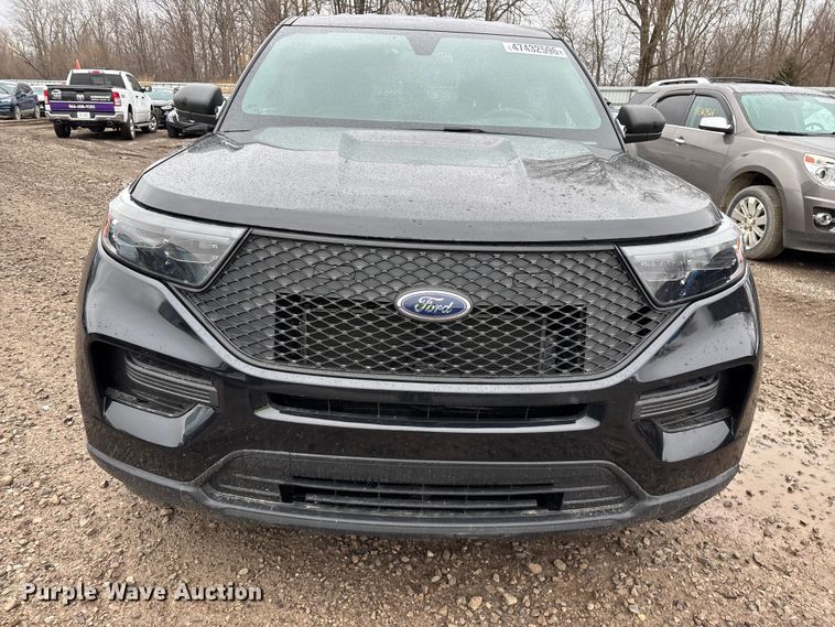image for item YA2965 2020 Ford Explorer Police Interceptor SUV
