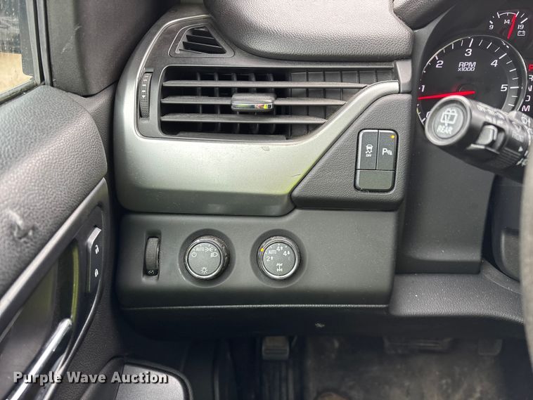 image for item YA2966 2015 Chevrolet  Tahoe Police SUV