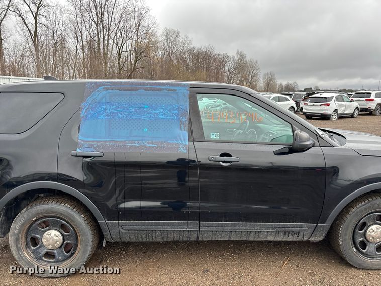 image for item YA2967 2016 Ford Explorer Police Interceptor SUV