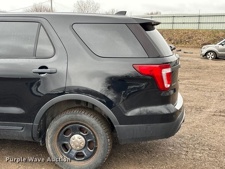 image for item YA2967 2016 Ford Explorer Police Interceptor SUV