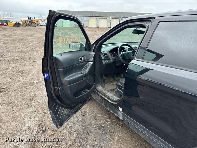 image for item YA2967 2016 Ford Explorer Police Interceptor SUV