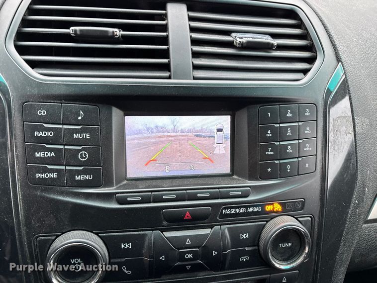 image for item YA2967 2016 Ford Explorer Police Interceptor SUV