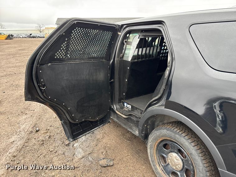 image for item YA2967 2016 Ford Explorer Police Interceptor SUV