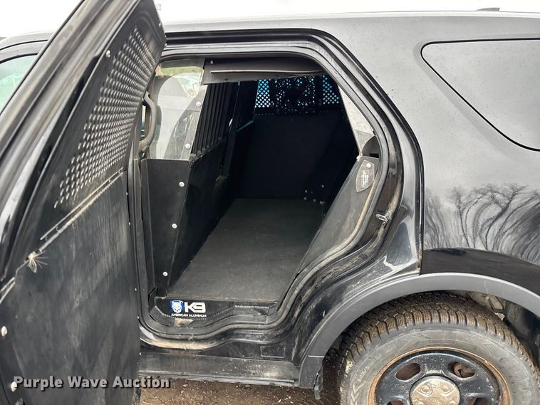 image for item YA2967 2016 Ford Explorer Police Interceptor SUV