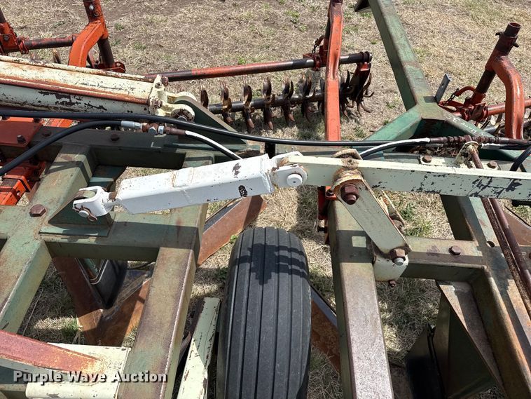 image for item DH1954 Flex King sweep plow