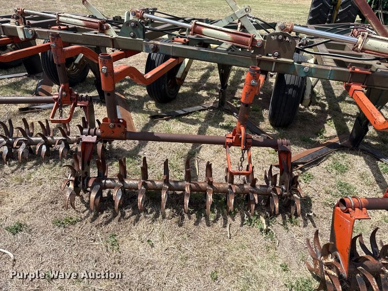 image for item DH1954 Flex King sweep plow