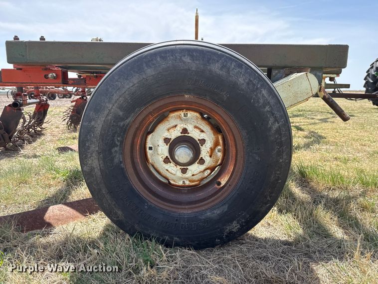 image for item DH1954 Flex King sweep plow