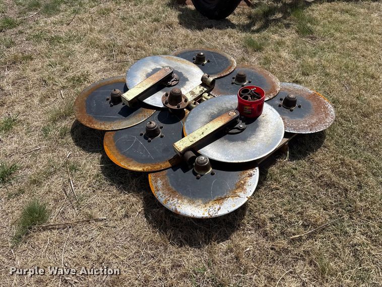 image for item DH1954 Flex King sweep plow