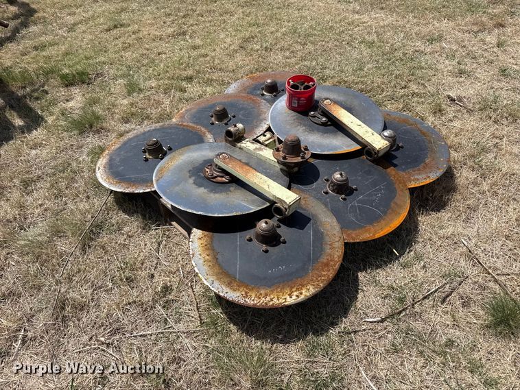 image for item DH1954 Flex King sweep plow