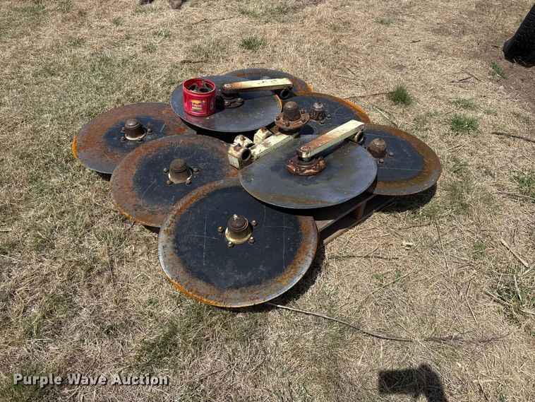 image for item DH1954 Flex King sweep plow